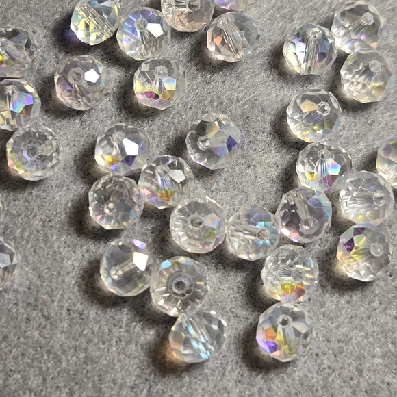 Elegant Crystal Beads - Picture 1 of 4